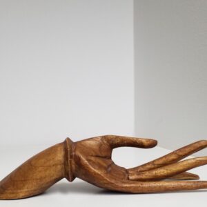 Mano de madera 20cm