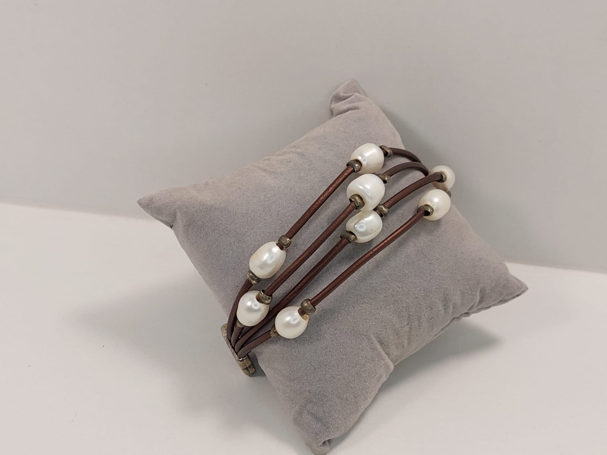 Pulsera cuerda con perla+bolsa