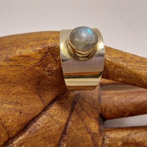 Anillo Labradorita redondo pequeño