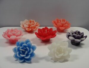 Vela perfumada Flor de Loto violeta 12cm