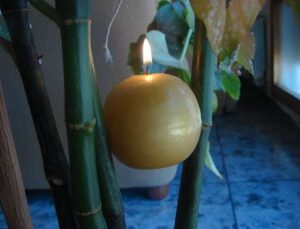 Velon Esfera Oro Mediana