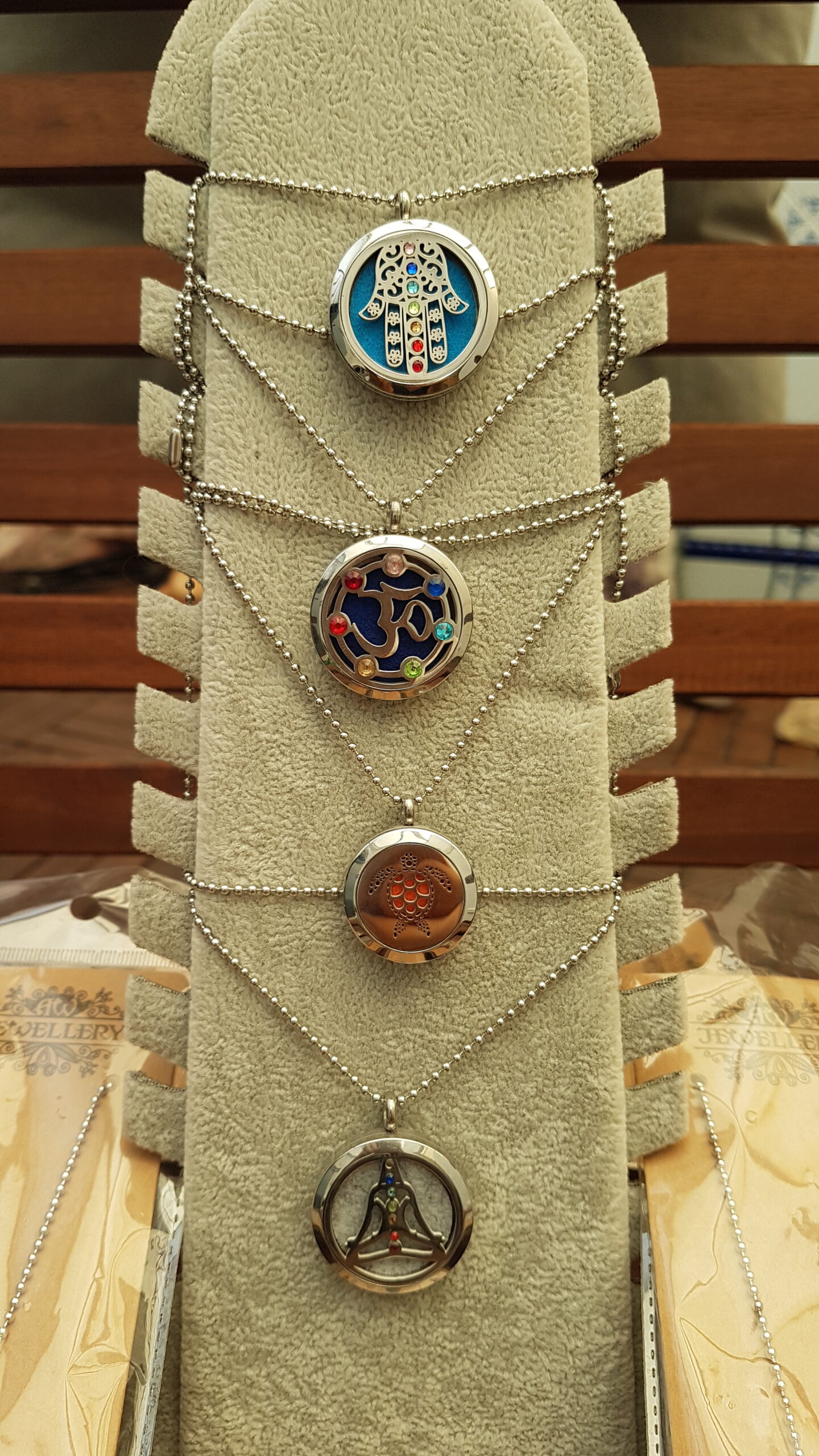 Lote Collares y Pulsera de Aromaterapia - Imagen 3